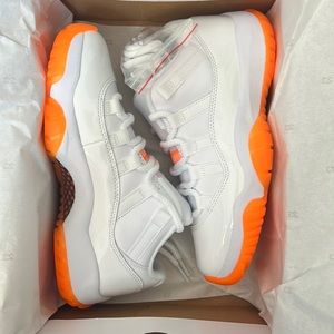 Women’s Air Jordan XI 11 retro low - white and bright citrus